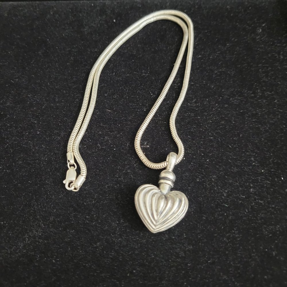 Lagos Caviar Vintage Sterling Silver Fluted Heart Perfume Bottle Necklace